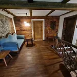 Czerwony Dworek 8 - Karkonosze Vakantieboerderij Mysłakowice