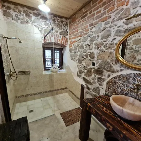 Gospodarstwo agroturystyczne Zabytkowy Dom Czerwony Dworek 8