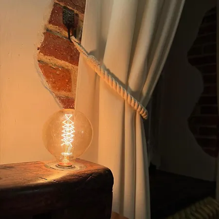 Zabytkowy Dom Czerwony Dworek 8 Gospodarstwo agroturystyczne Mysłakowice